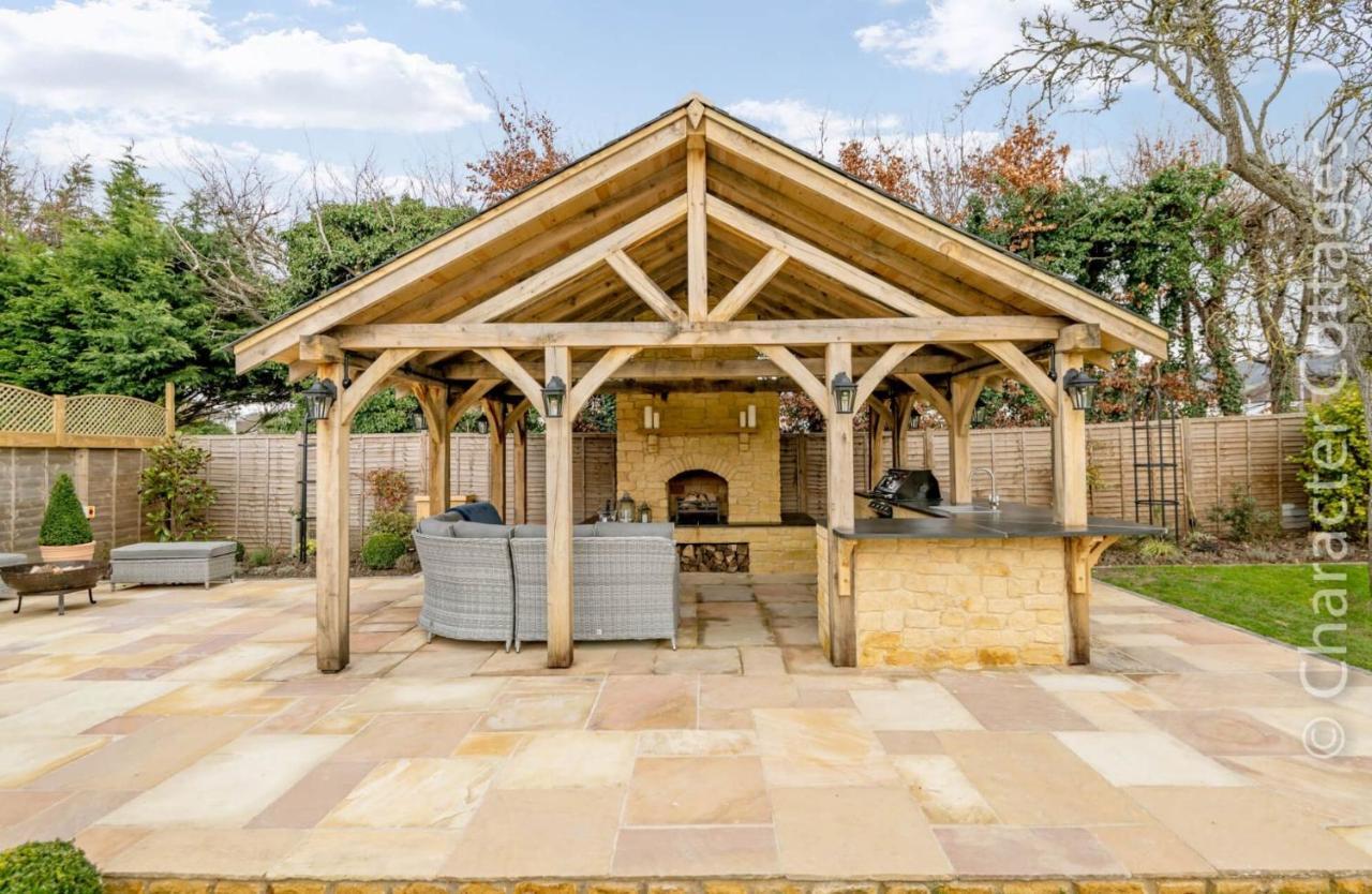 Cotsall House Holiday home *